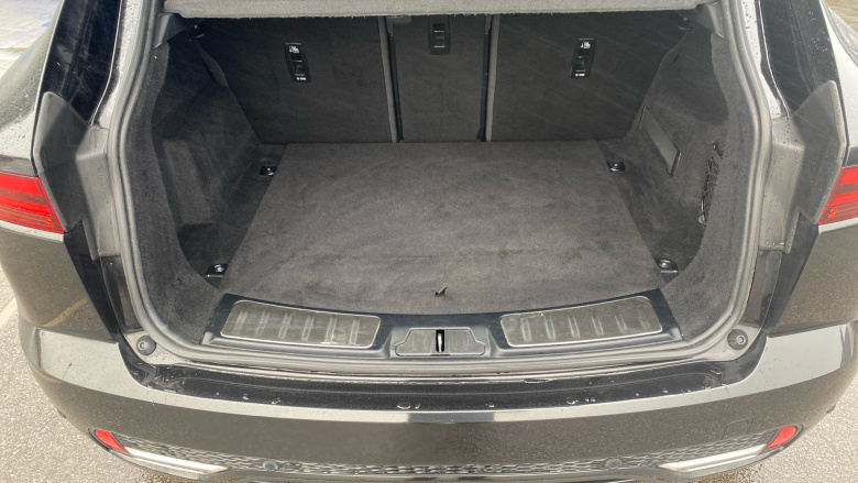 Jaguar E-Pace 2.0 D200 R-Dynamic SE 5dr Auto Diesel Estate